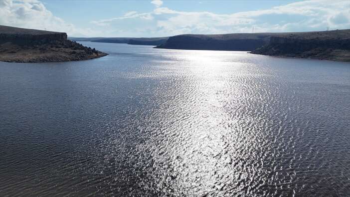 kurakligin-kalbi-konya-kapali-havzasindan-umut-veren-tablo-yuzler-guluyor