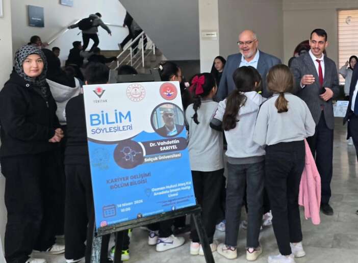 konyadaki-bilim-soylesileri-akademisyen-ve-ogrencileri-bir-araya-getirdi