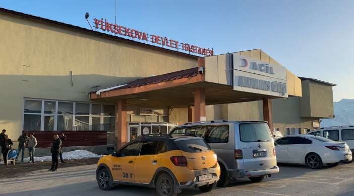 okulda-panik-anlari-12-ogrenci-hastaneye-kaldirildi