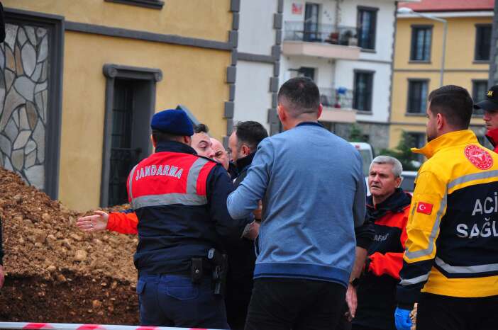 ek-gelir-olsun-diye-calistigi-iste-toprak-altinda-can-verdi