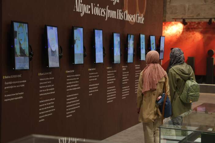 konyada-aliya-izzetbegovic-sergisi-acildi