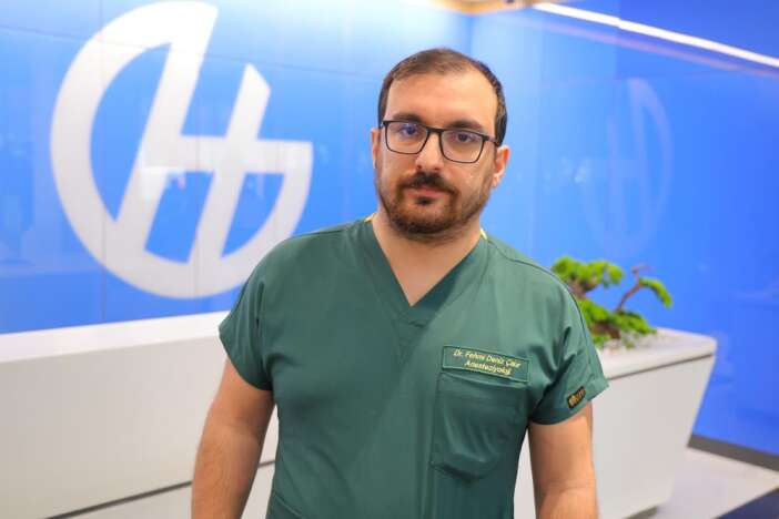 son-dersi-fedakarlik-olan-ayla-ogretmen-6-kursunla-sehit-dusmus