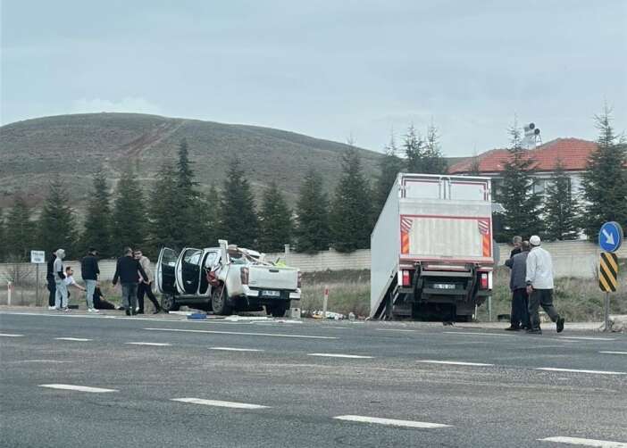 ankara-konya-yolunda-kaza-ekipler-2-kisi-icin-seferber-oldu