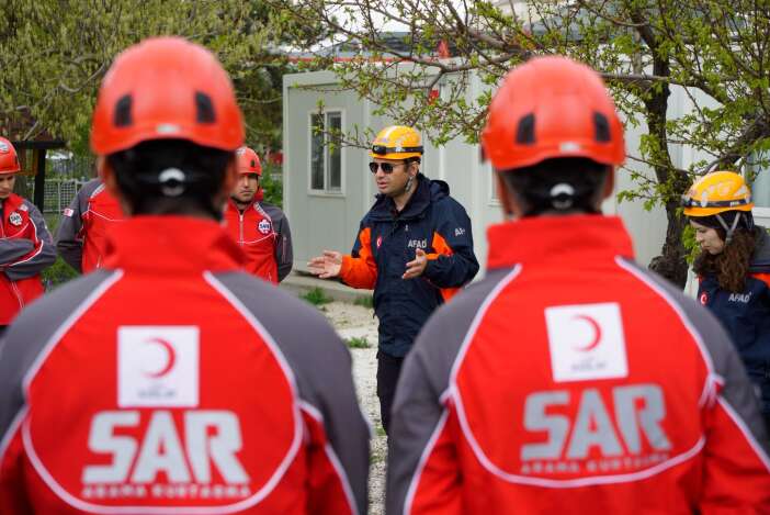 konyada-kizilay-ekipleri-hayat-kurtarmak-icin-egitime-girdi