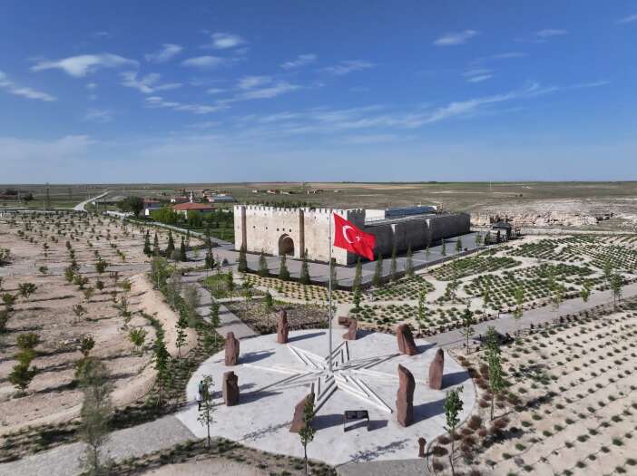 baskan-kilca-tum-herkesi-karatayi-kesfetmeye-davet-etti