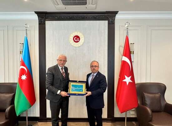 neuden-azerbaycan-hamlesi