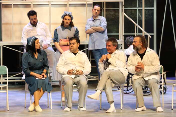 konya-sehir-tiyatrosunun-yeni-oyunu-seyirciden-tam-not-aldi