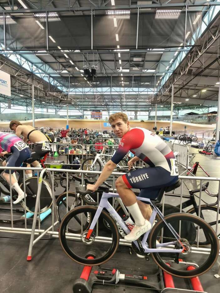 konyanin-basarili-sporculari-uluslararasi-arenada-milli-formanin-hakkini-verdiler