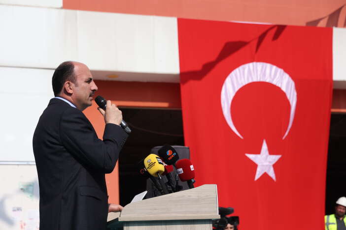 konyanin-universiteli-mahallesinde-genclere-buyuk-yatirim