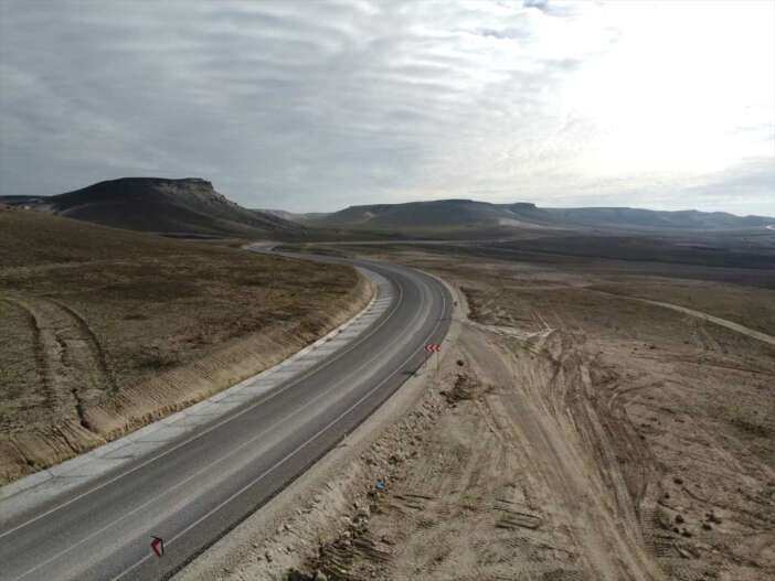 konyaya-ulasimi-rahatlatan-proje-tamamlandi-yeni-yol-trafige-acildi