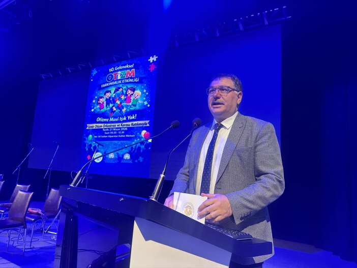 otizmli-bireylerden-olusan-ozel-koro-konyada-sahneye-cikti