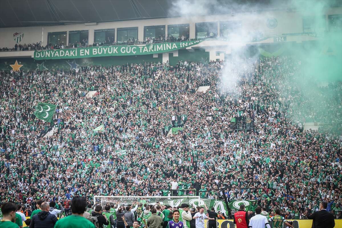 sampiyon-bursasporda-kombineler-tukendi-yeni-sezon-kapali-gise