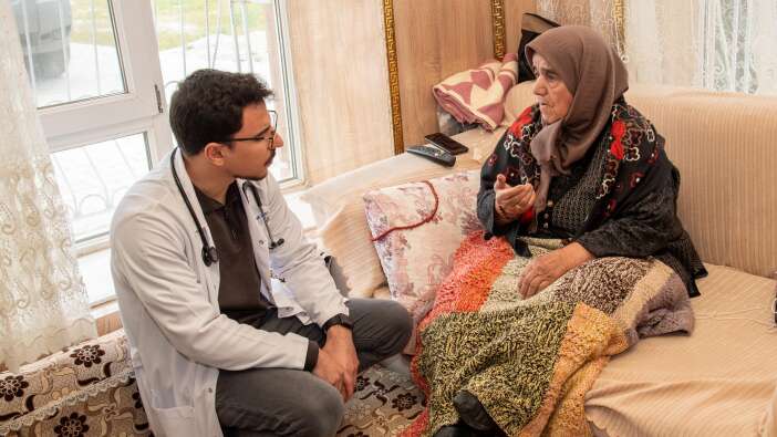 selcuk-universitesi-konyada-iyilik-ve-saglik-dagitmaya-devam-ediyor