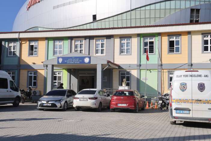 kari-koca-muhtarlar-araciligiyla-120-kisiyi-dolandirdi