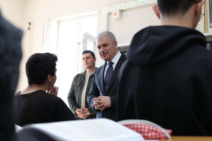 konya-valisi-akin-karatay-fen-lisesinde-guven-ve-huzur-vurgusu-one-cikti