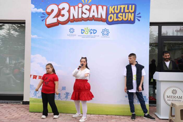 konyada-down-sendromlu-cocuklarin-nesesi-gokyuzune-yukseldi