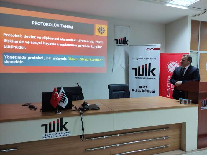 konyada-tuik-personellerine-protokol-ve-nezaket-kurallari-anlatildi