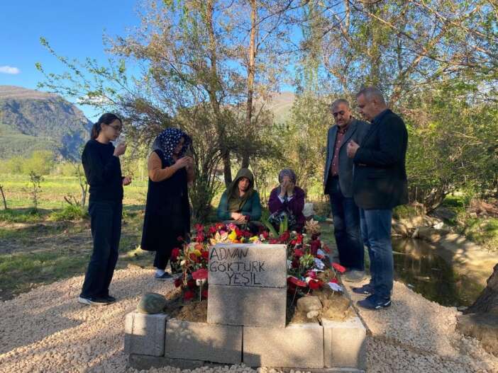 okul-saldirisinda-can-vermisti-adnandan-geriye-kalan-not-yurek-burktu