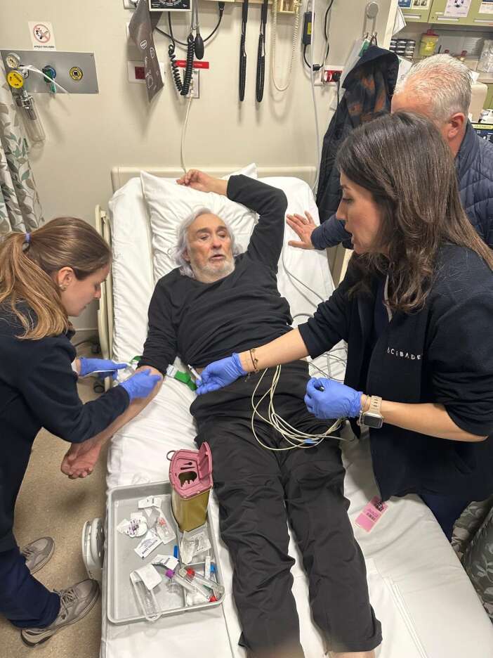 seyirciyle-tartisan-mujdat-gezen-fenalasarak-hastaneye-kaldirildi