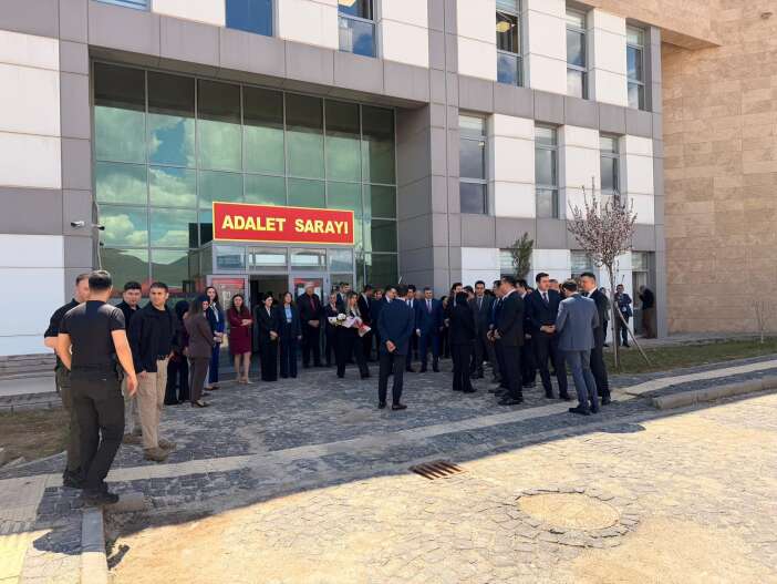 turkiyenin-gundemindeki-bassavci-ebru-cansu-sorusturma-sonrasi-ilk-kez-goruntulendi