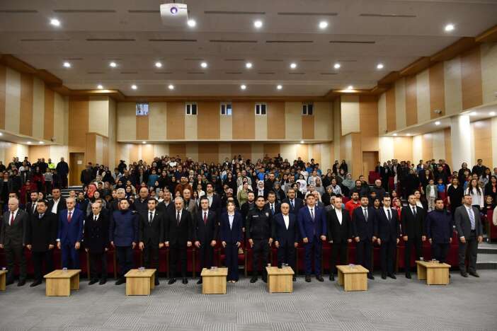 konyanin-dort-bir-yaninda-23-nisan-coskusu-yasandi