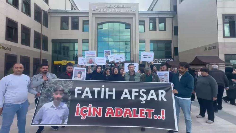 kiz-meselesi-yuzunden-cinayet-isleyen-cocuk-yasi-kadar-ceza-aldi