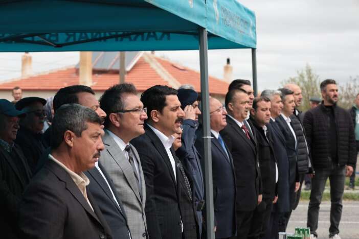 konyada-cok-amacli-dugun-salonu-icin-ilk-kazma-vuruldu