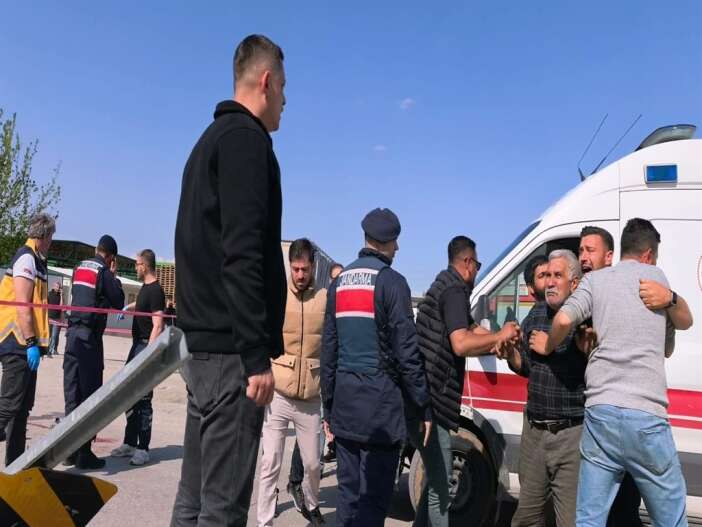 freni-bosalan-vinc-dereye-uctu-surucu-oldu-aci-detay-yurekleri-yakti