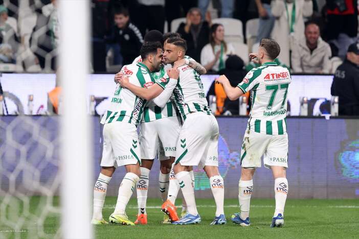 ilhan-palut-konyasporun-trabzonspor-zaferini-dikkat-ceken-sozlerle-yorumladi