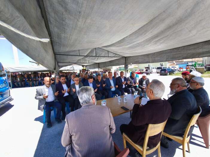 konya-bereket-ve-sukur-icin-duaya-cikti