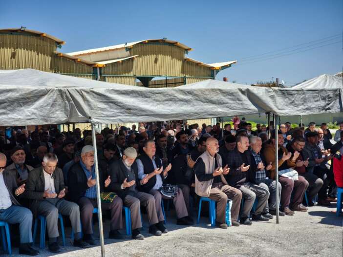 konya-bereket-ve-sukur-icin-duaya-cikti