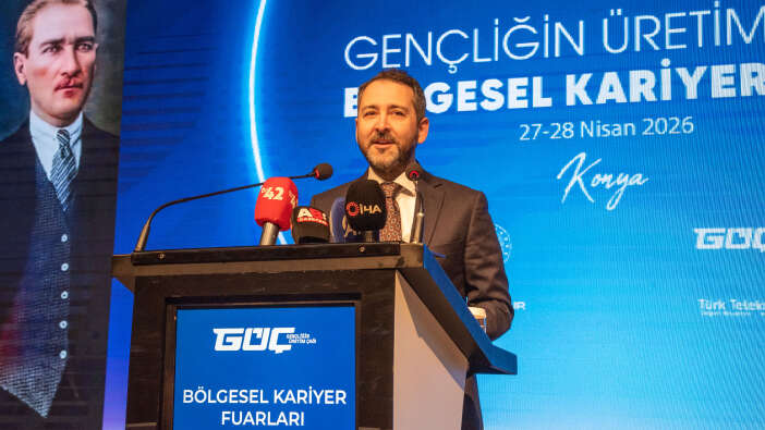 konyada-genclerin-kariyer-yolculuguna-isik-tutan-fuar-basladi