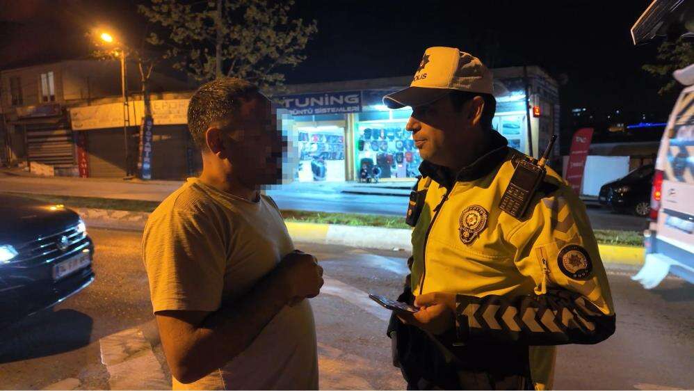 13-yasindaki-cocuga-araba-verdi-savunmasi-polisleri-bile-sasirtti