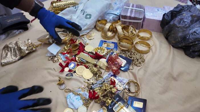 konyada-emlakci-ve-galerici-gorunumunun-altindan-tefecilik-cikti-kasalarda-servet-bulundu