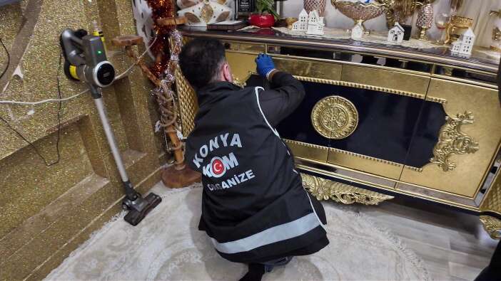 konyada-emlakci-ve-galerici-gorunumunun-altindan-tefecilik-cikti-kasalarda-servet-bulundu