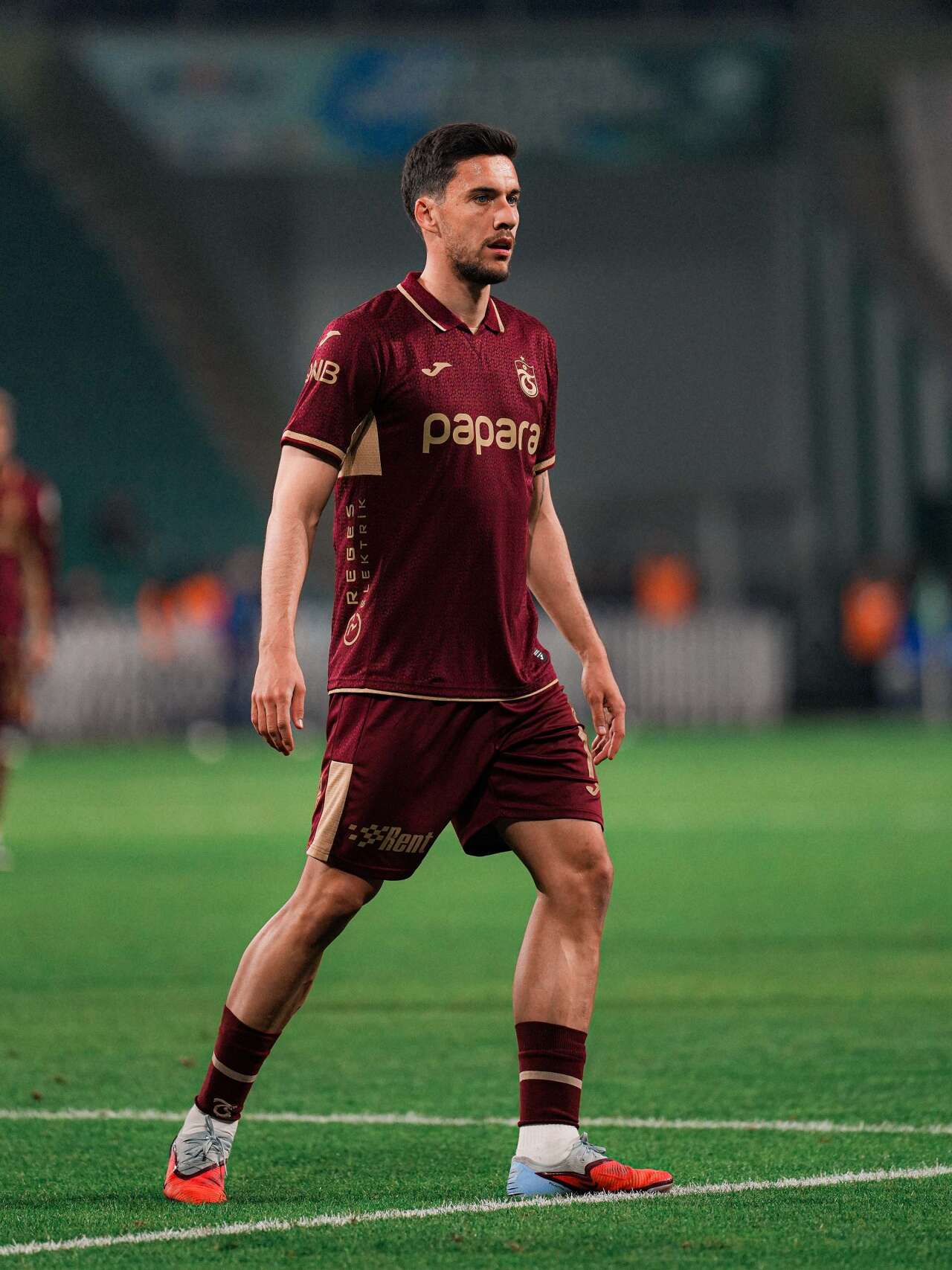 konyaspordan-gitti-trabzonsporda-sustu-fatih-tekkeden-umut-nayir-sozleri