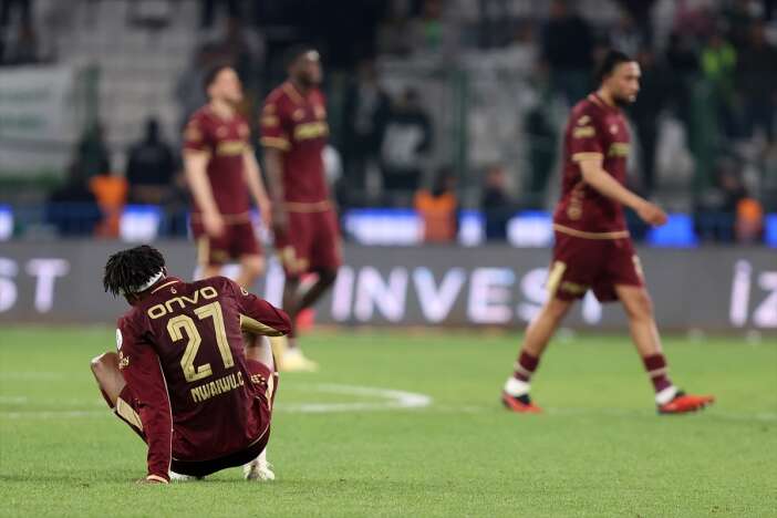 trabzonspor-cephesinde-fatih-tekkeden-geceye-damga-vuran-itiraf