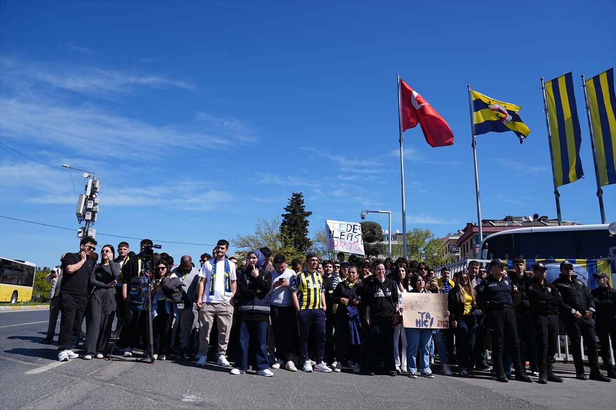 fenerbahce-donemi-sona-eren-domenico-tedescodan-duygusal-veda