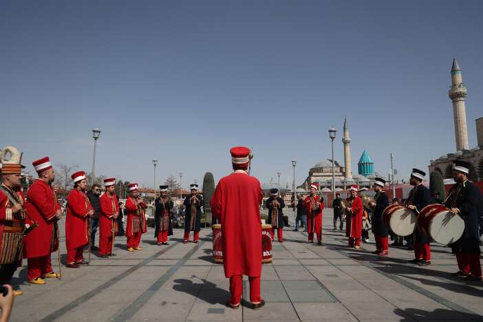 konyada-haftanin-2-gunu-mehter-coskusu-yasaniyor