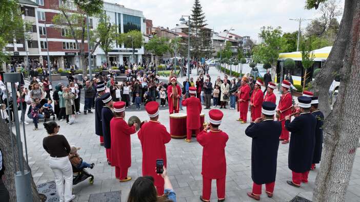 konyada-haftanin-2-gunu-mehter-coskusu-yasaniyor