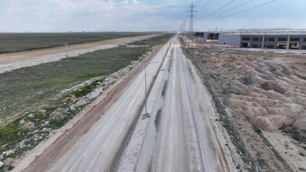 konyada-sanayi-trafigini-rahatlatacak-dev-adim-2-yeni-cadde-yapiliyor