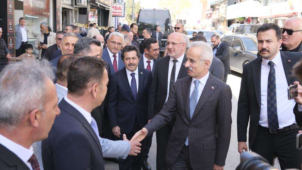 bakan-uraloglu-hizli-tren-hatti-konyadan-basraya-uzanacak