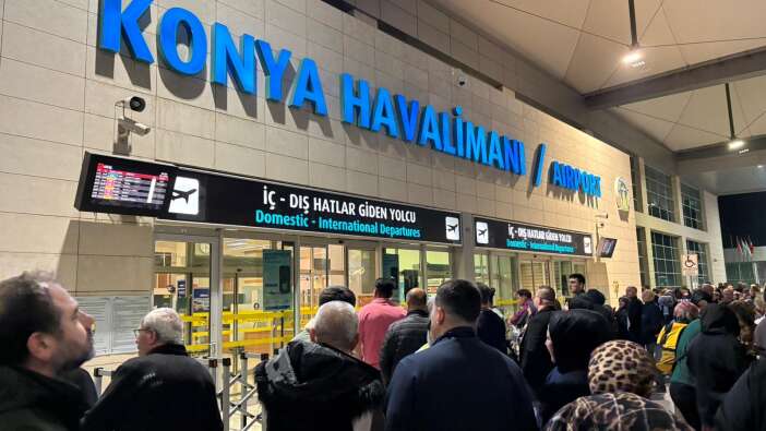 konyadan-hac-yolculugu-suruyor-gozyaslariyla-ugurlandilar