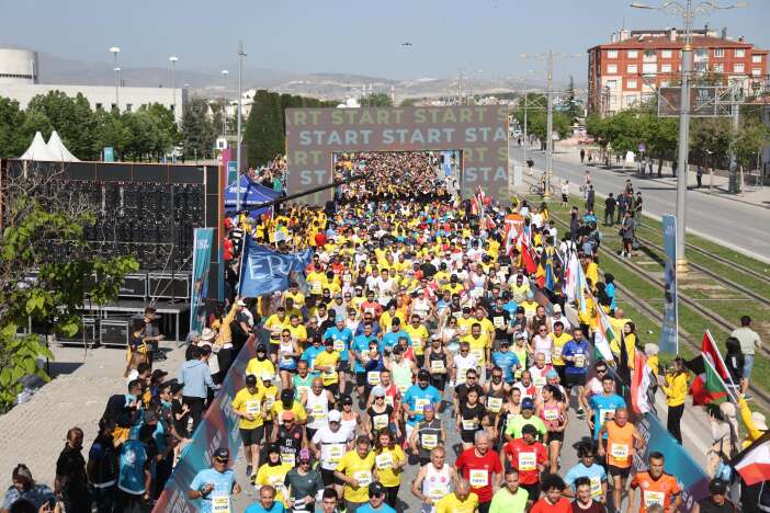 konyada-bu-pazar-yollar-kapanacak-ulasim-degisecek