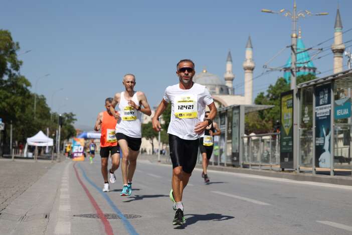 konyada-bu-pazar-yollar-kapanacak-ulasim-degisecek