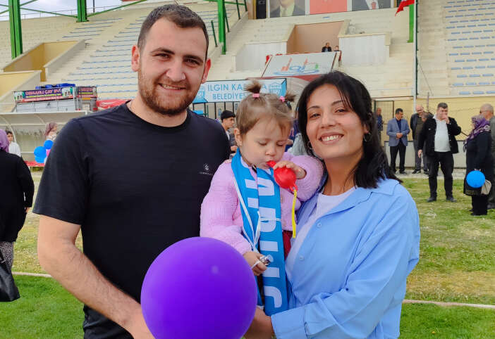 konyada-minik-umayin-zaferi-kanseri-yendi-kutlama-stadyumda-yapildi
