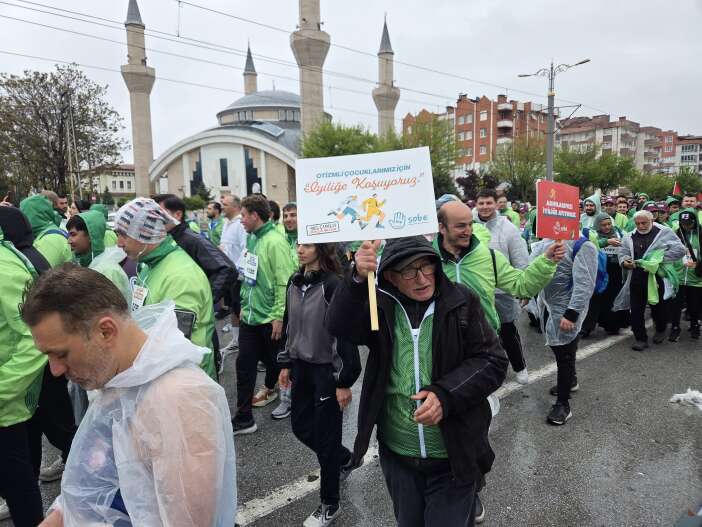 konyada-sobe-vakfindan-35-takim-otizmli-bireyler-icin-ter-doktu
