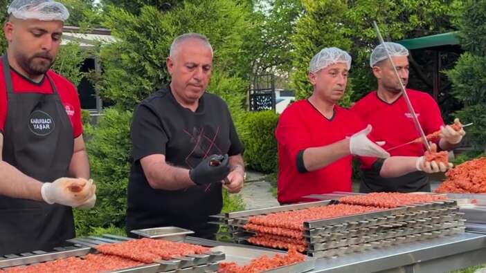 adanali-kebapcidan-konyada-alkislanacak-hareket