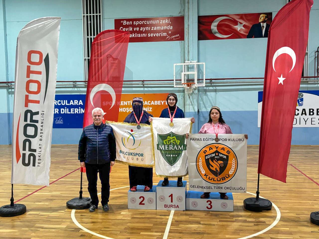 meram-belediyespor-bursadan-sampiyonluk-ve-milli-takim-biletleriyle-dondu