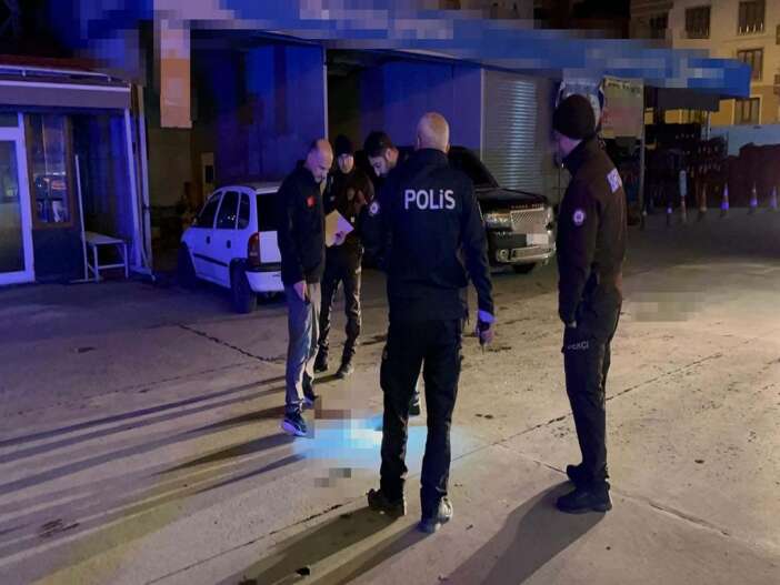 akaryakit-istasyonundaki-kavga-cinayetle-bitti-1-olu-2-yarali